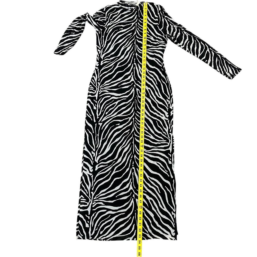 Bar III
Women's Zebra-Print Mock Neck Midi Dress size large - Picture 6 of 11